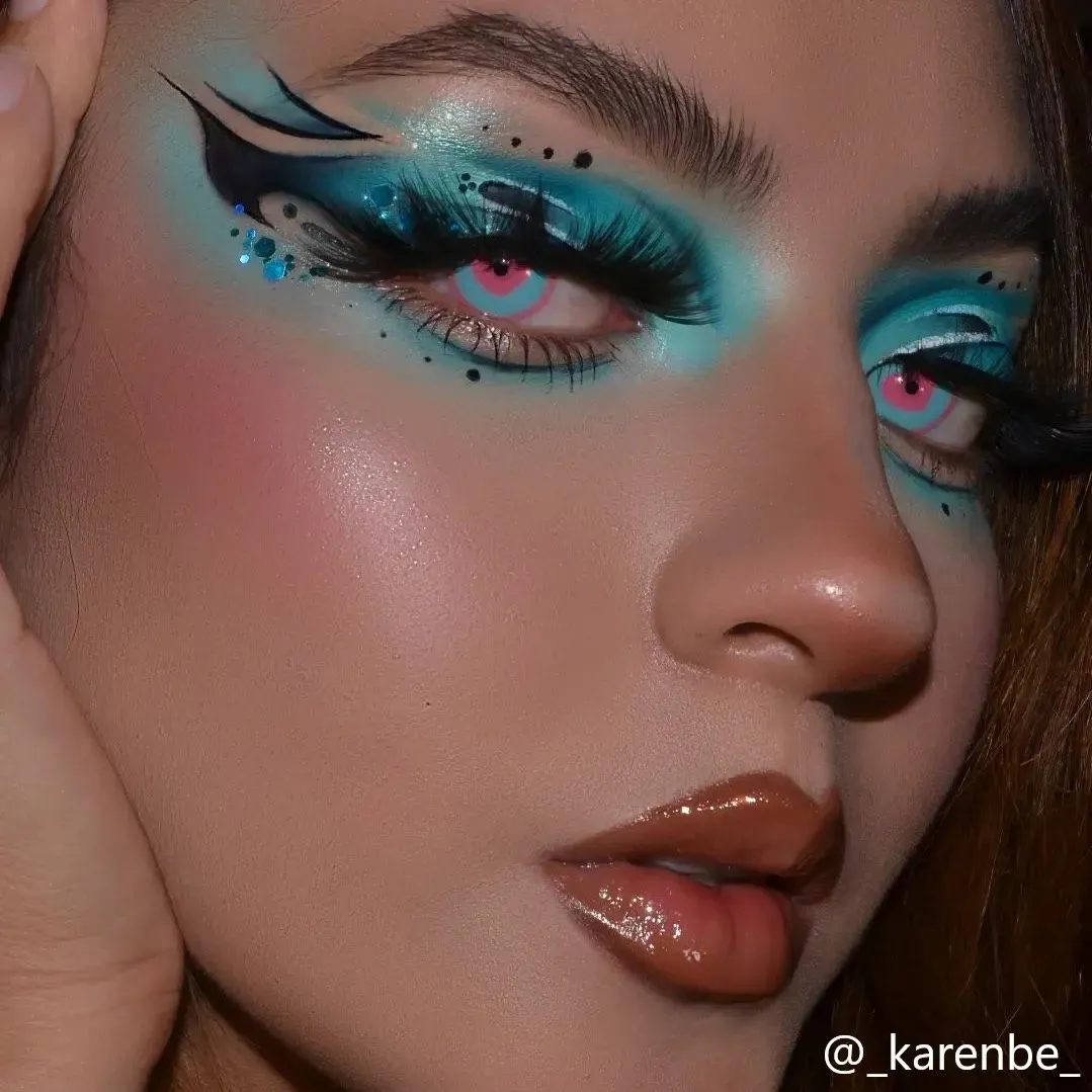 EyeLensy Kalp Atışı Renkli Lensler 1 Yıl