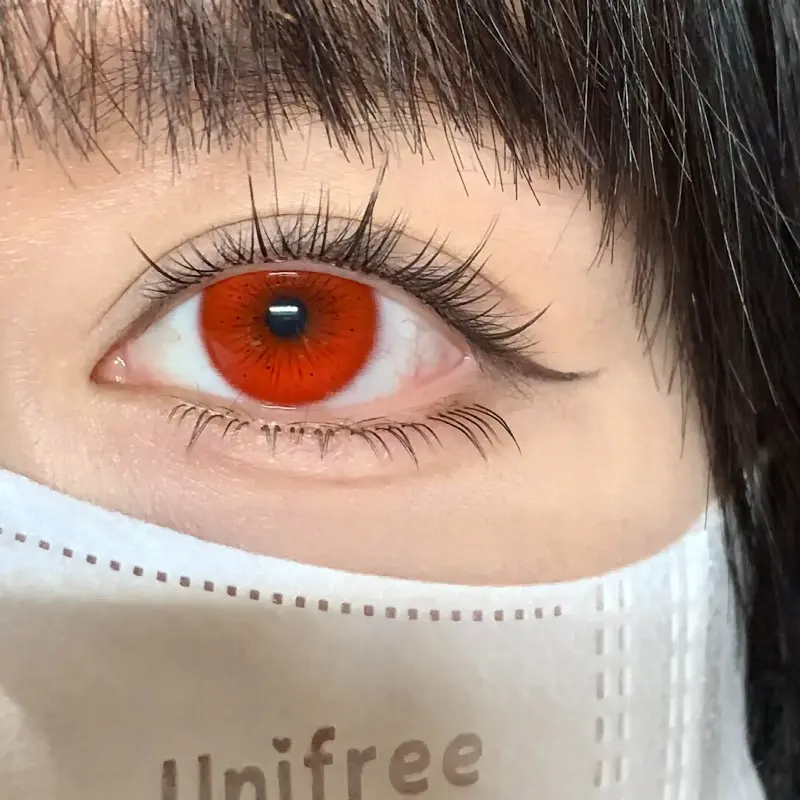 EYELENSY Mysteria červená Barevné Kontaktní Čočky 6 Měsíců